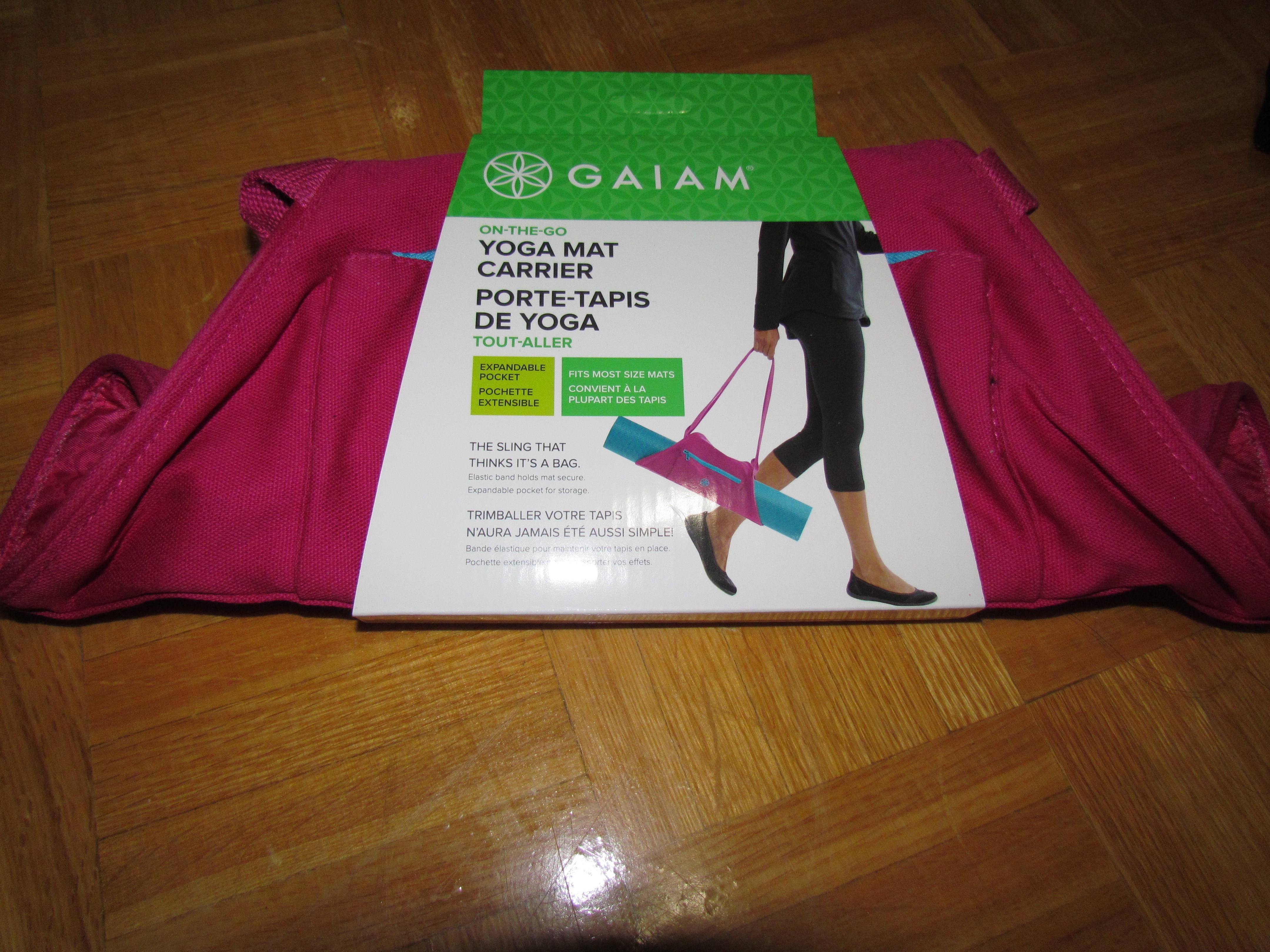 Review Gaiam Yoga Mat Carrier + Mat Bag 