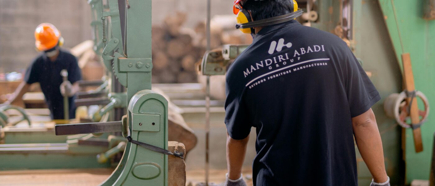 How to Build a Business Supply Chain that Doesn’t Rely on Luck